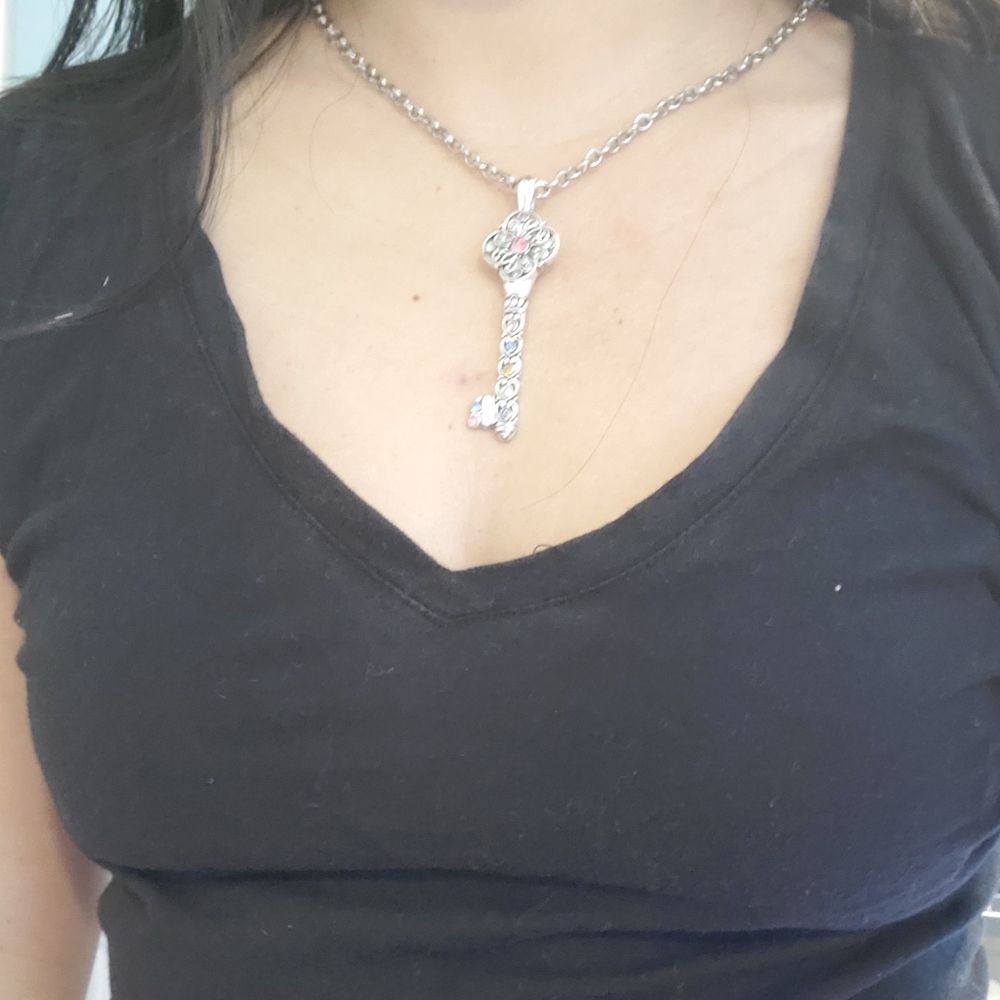 Key Necklace Multi Colored - Picture 2 of 2